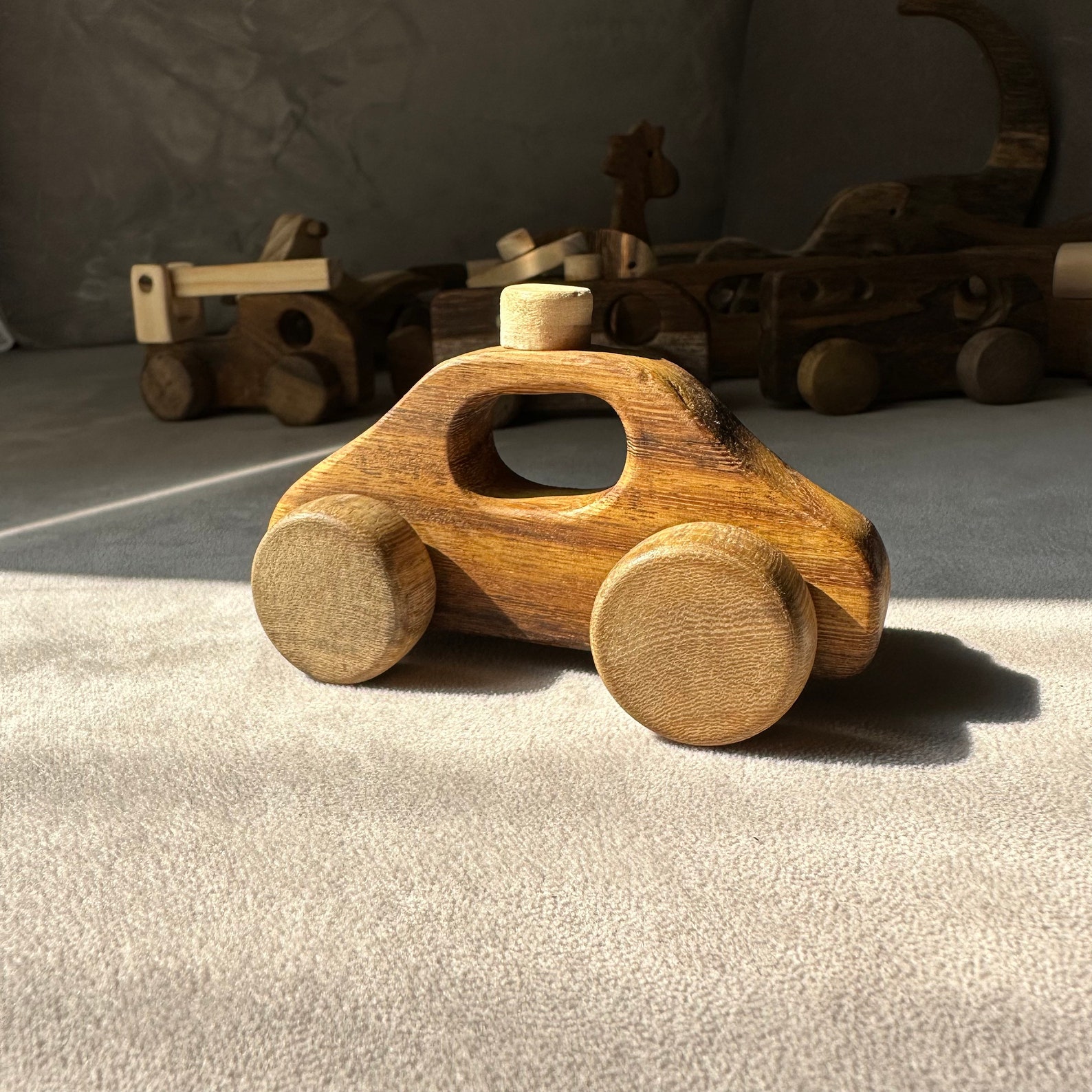 Đồ Chơi Gỗ Hình Xe Ô Tô